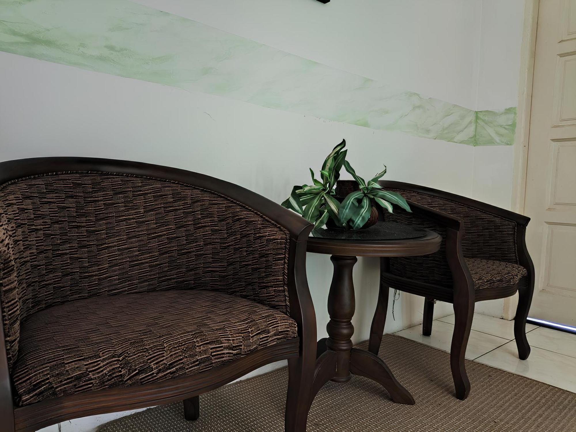 Natol Homestay - Kuching Home Penthouse Airport Road Εξωτερικό φωτογραφία