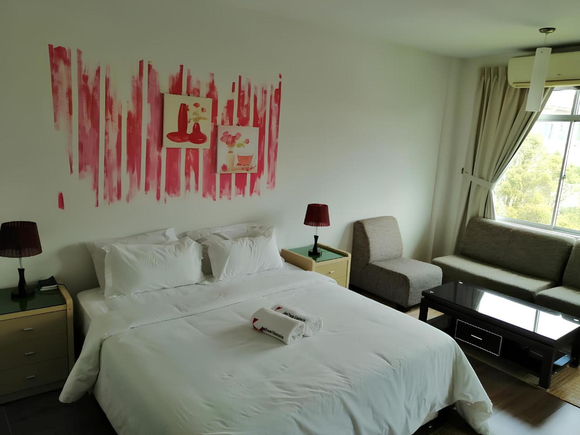 Natol Homestay - Kuching Home Penthouse Airport Road Εξωτερικό φωτογραφία